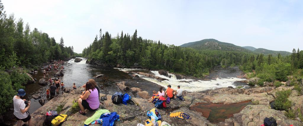 Village Vacances Petit-Chicoutimi Buitenkant foto